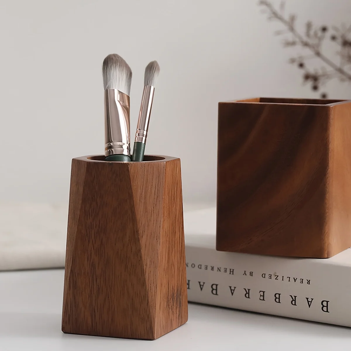 Porte-stylos en bois, un cylin - Stationery And Office Supply Stores avis et prix